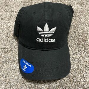 Mens adidas Relaxed Strap-Back Hat